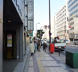 JR大阪駅からの行き順⑧